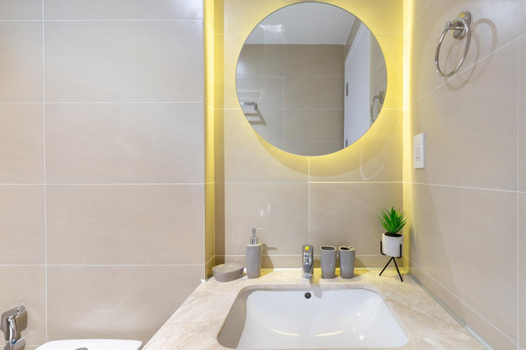Bathroom 21