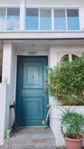 Boho Inspired Home Near Rockwell, Makati City