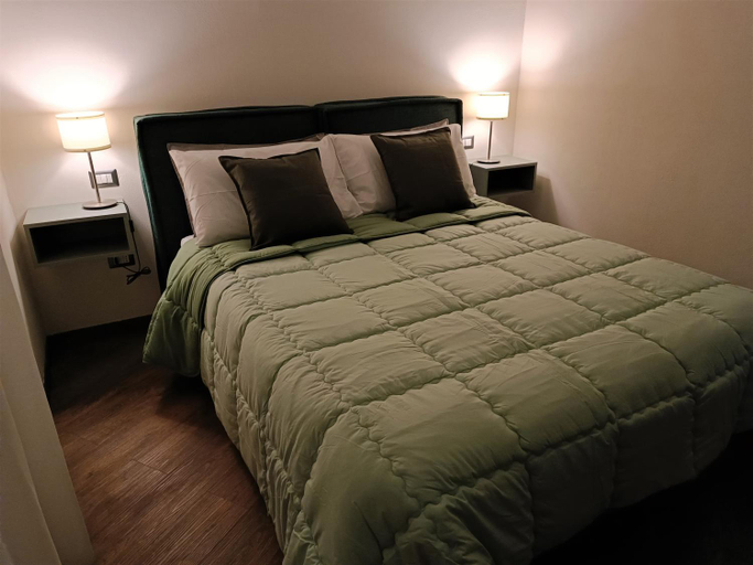 Bedroom 2, Gibus, Napoli
