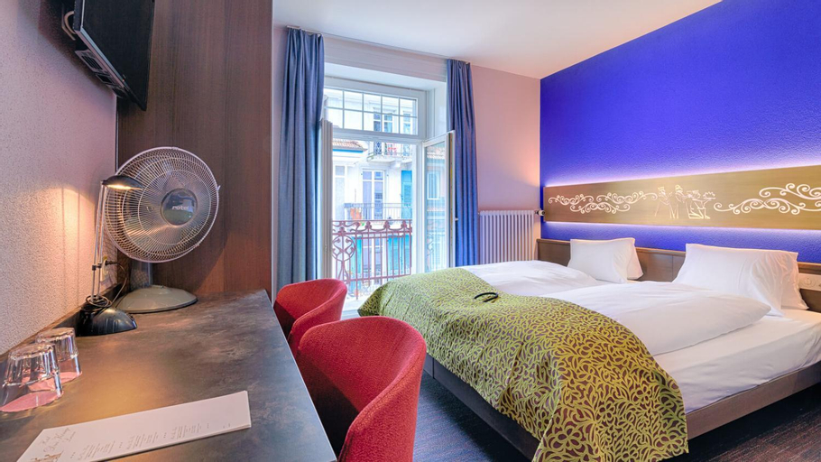 Bedroom 10