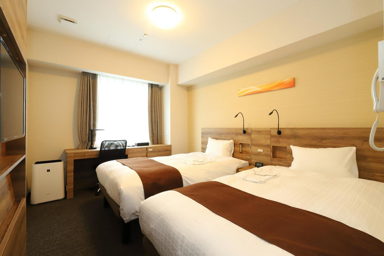 Bedroom 8