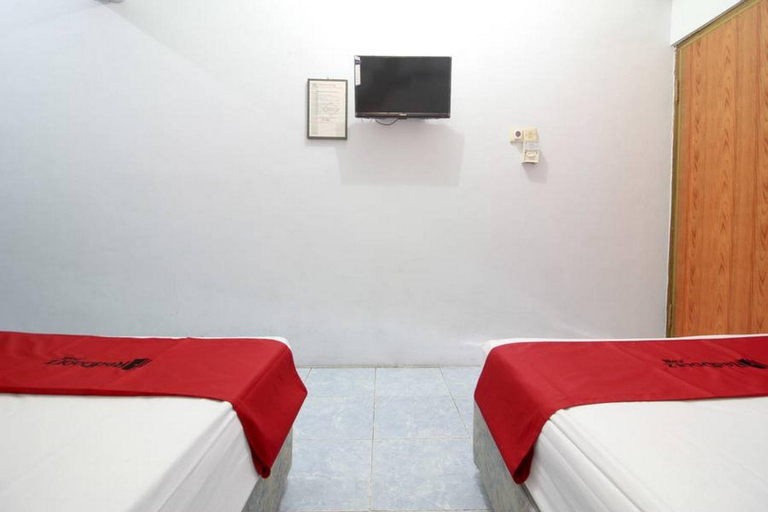 Bedroom 13
