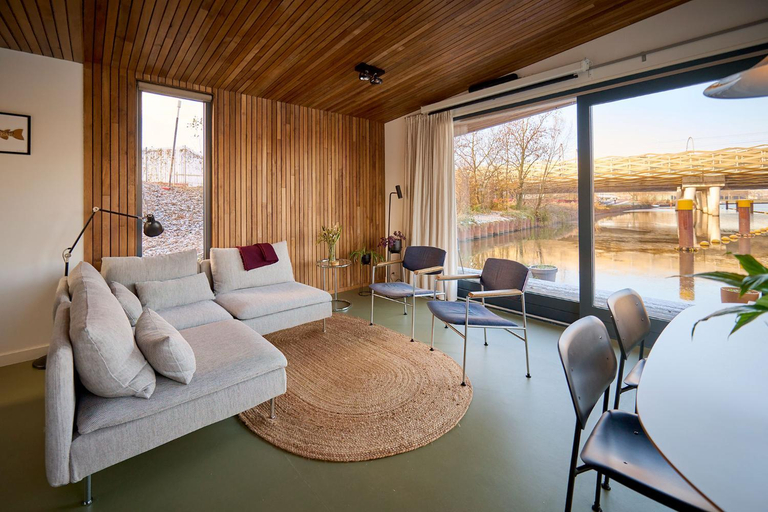 Others 2, Hoteldebootel 's-Hertogenbosch met prive sauna, 's-Hertogenbosch