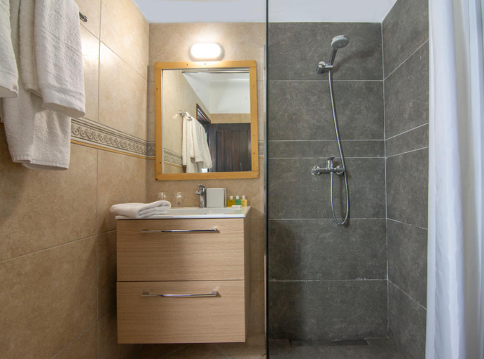 Bathroom 5, Apollo Resort, Attica