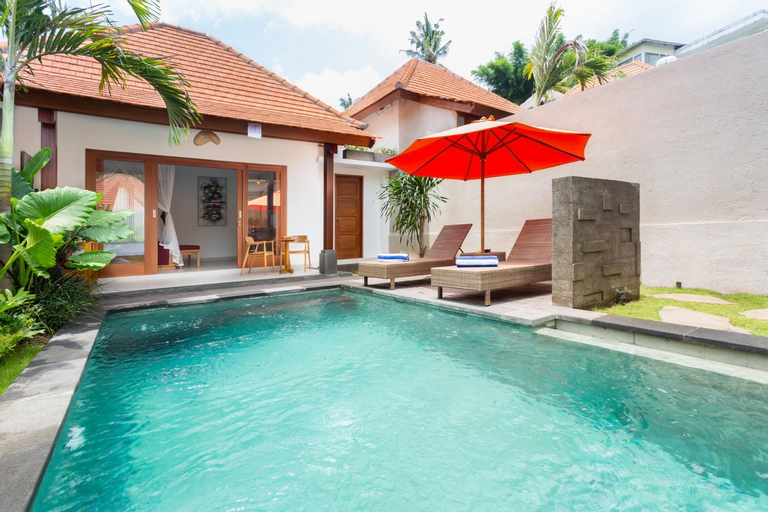 Swimming Pool 17
