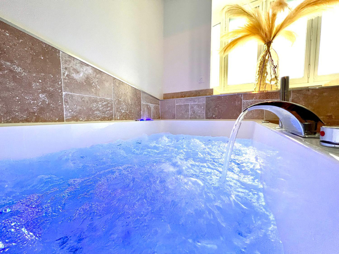 Sport & Beauty 2, Love Room Secrete Les Petits Plaisirs, Maine-et-Loire