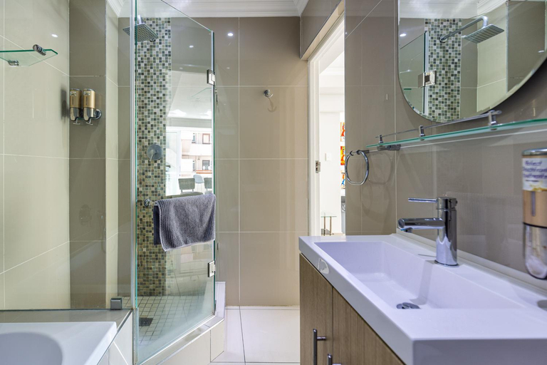 Bathroom 3, Perfect Beachfront Apartments, City of Cape Town