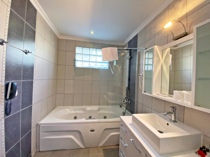 Bathroom 2, Zehra Tatil Köyü - Halal Concept, Fethiye