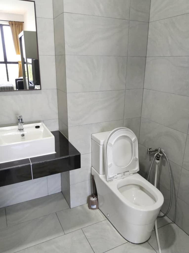 Others 5, Cosy Sky Tree 5 min walk to Aeon Bukit Indah JB Legoland Exclusive Room Suite By HomeSpace, Johor Bahru