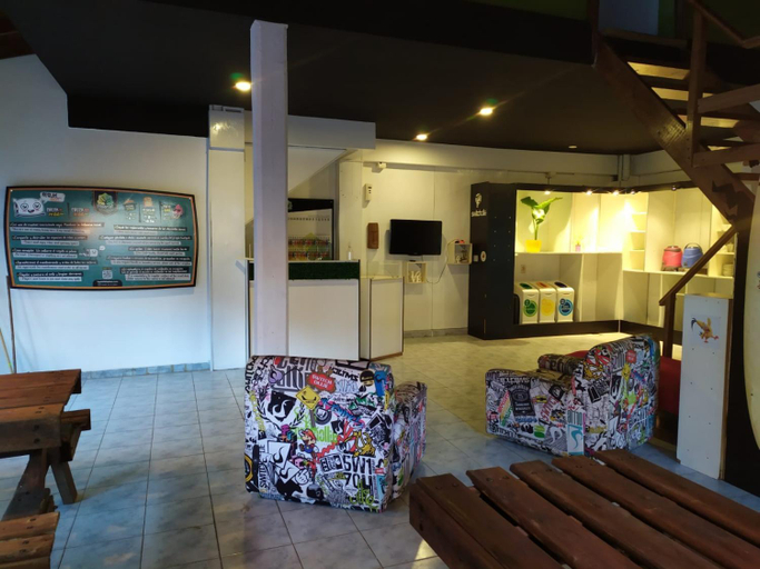 Others 4, Hostel de la Plaza, General Alvarado