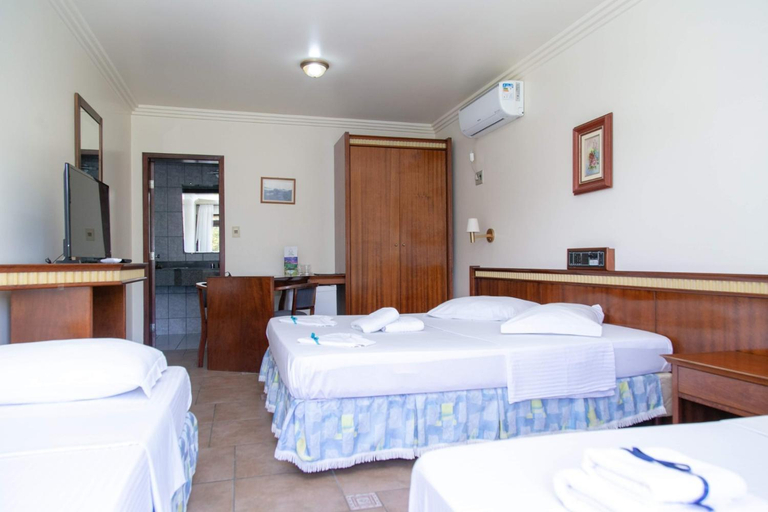 Bedroom 2, Tureck Garten Hotel, Corupá
