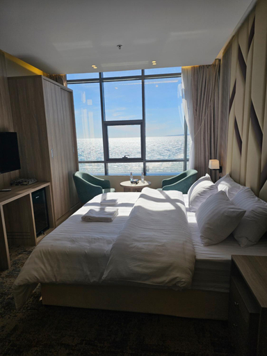 Bedroom 2, Sea Gull Hotel, Umluj