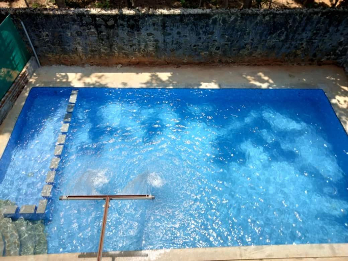 Swimming Pool 7