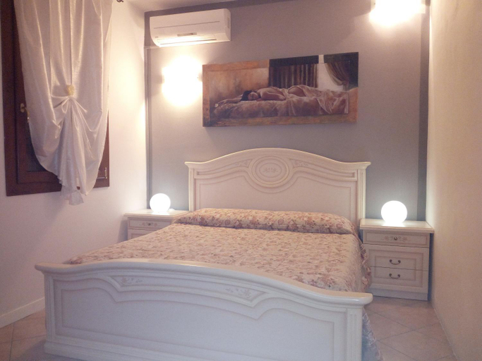 Others 5, B&B Martina, Vicenza