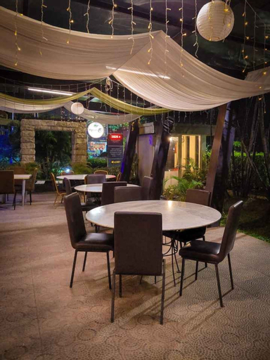 Restaurant 15