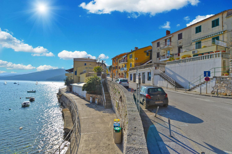 Others 4, Apartment 1825, Labin