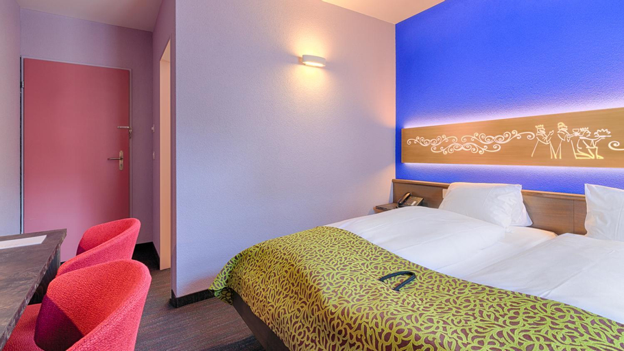 Bedroom 15
