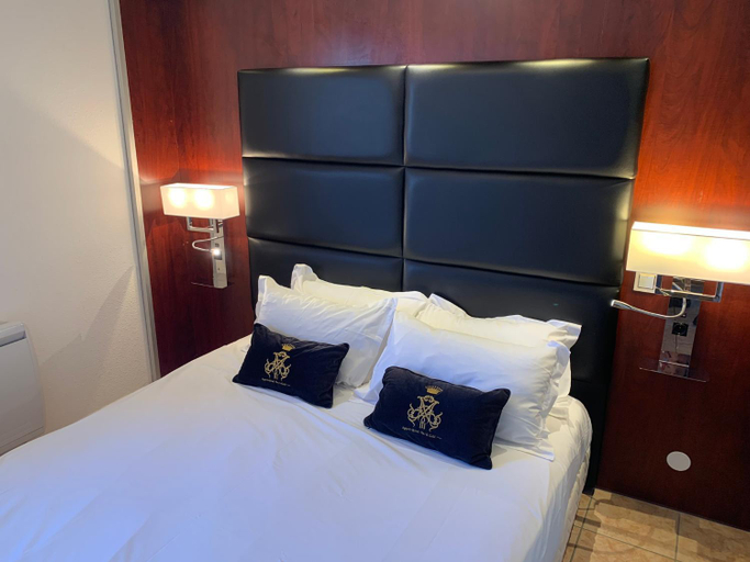 Bedroom 11