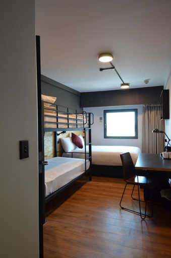 Bedroom 16