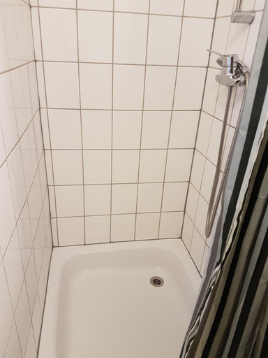 Others 5, Waldpension, Regensburg
