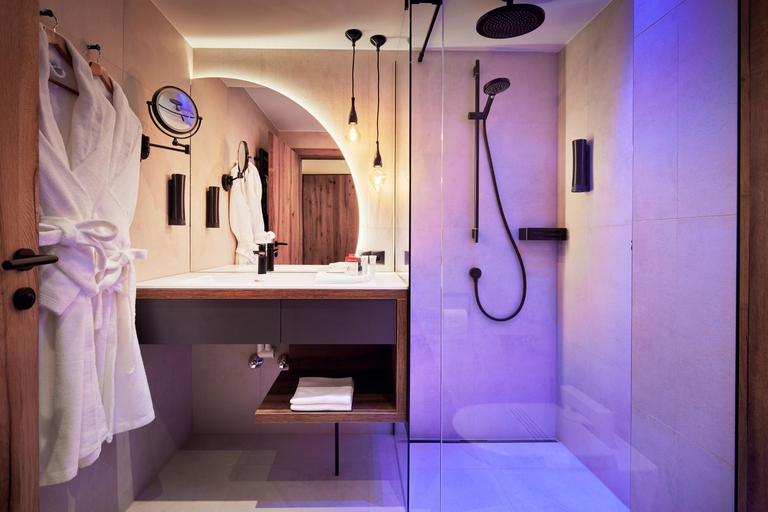 Bathroom 4, Hotel Edenlehen, Schwaz
