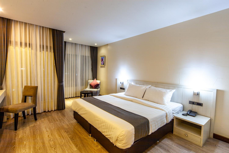Bedroom 8