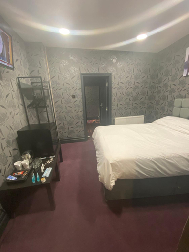 Bedroom 2, Mannbuilding, London