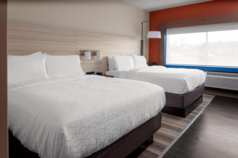 Bedroom 15