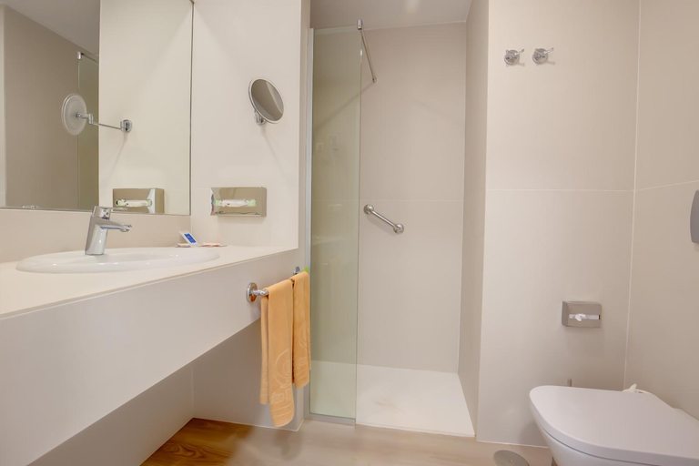 Bathroom 5, SBH MAXORATA RESORT, Las Palmas
