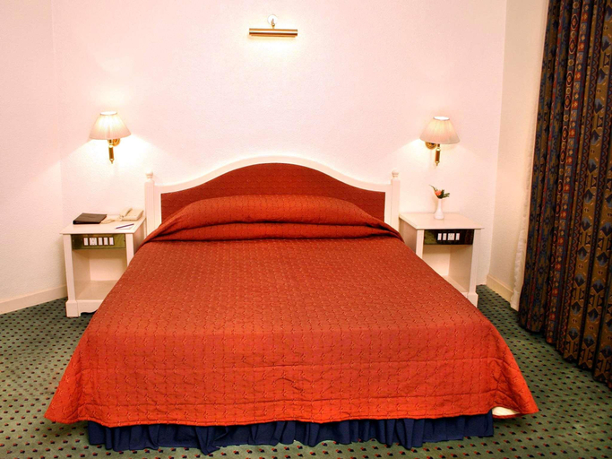 Bedroom 3, Gokulam Park Kochi, Ernakulam