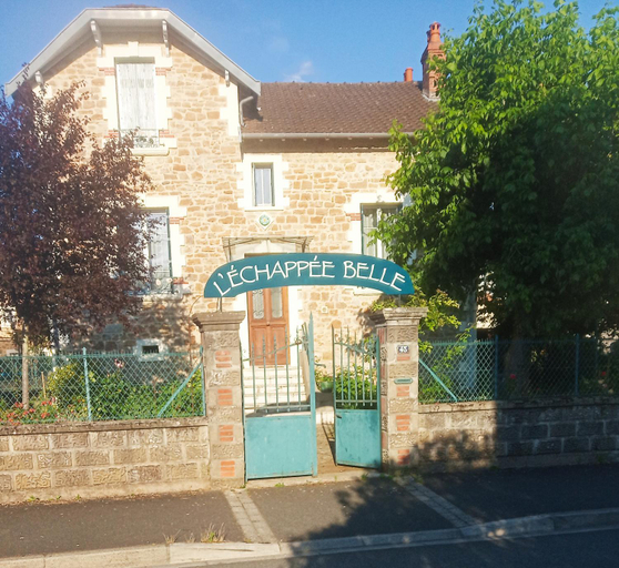 Others 4, L'ECHAPPEE BELLE, Aveyron