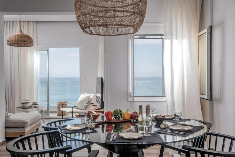 Others 5, Khroma Luxury Suite 3- Beach front apartment, Crete