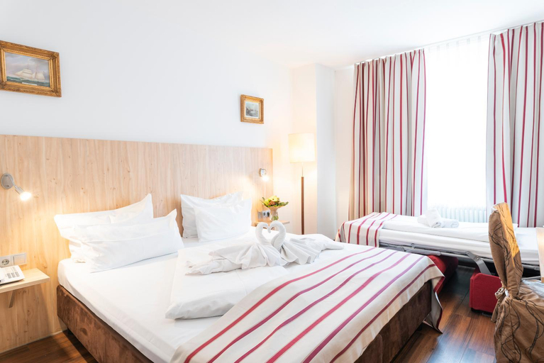Bedroom 21