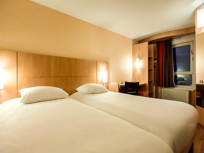 Bedroom 3, ibis Clermont Ferrand Sud Carrefour Herbet, Puy-de-Dôme