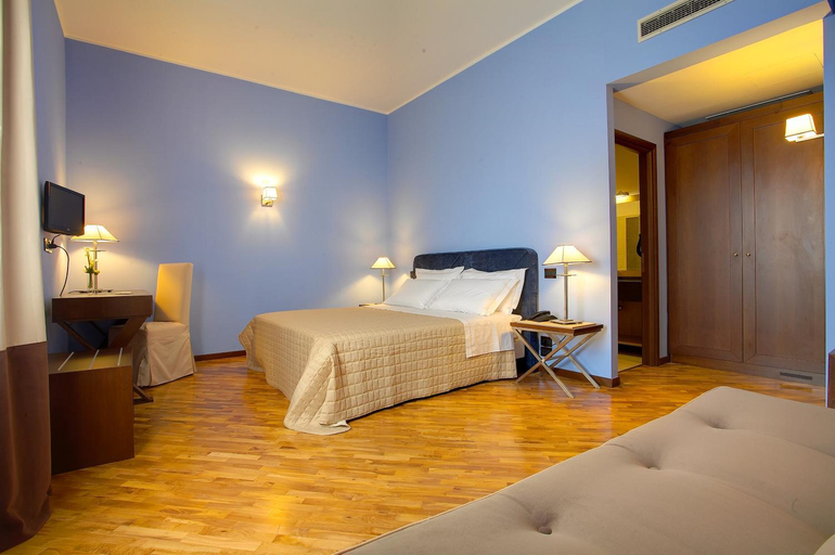 Bedroom 5, Hotel Messenion, Messina