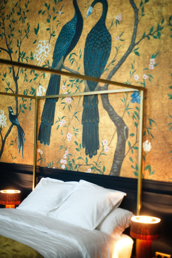 Bedroom 16