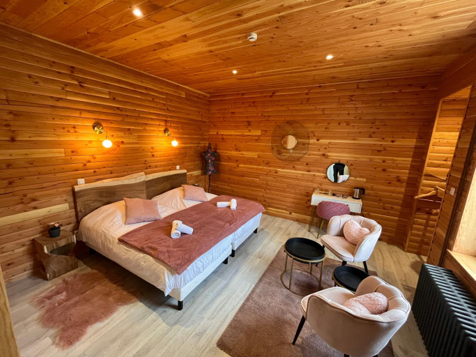 Others 4, Le Clos Joli, Ardennes