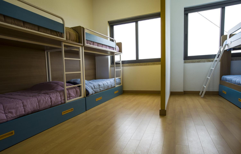 Others 4, Hostel EntryFik, Fornos de Algodres