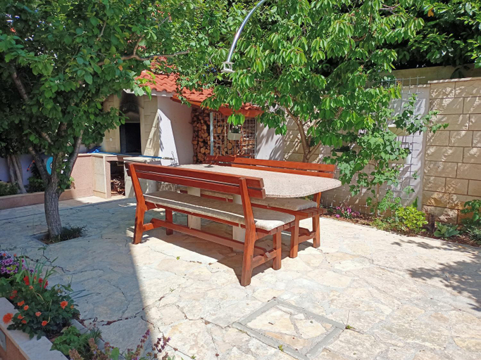 Others 3, SKY - beautiful rooftop apartment with shared pool, Split