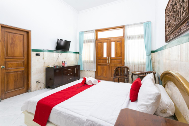 Bedroom 13