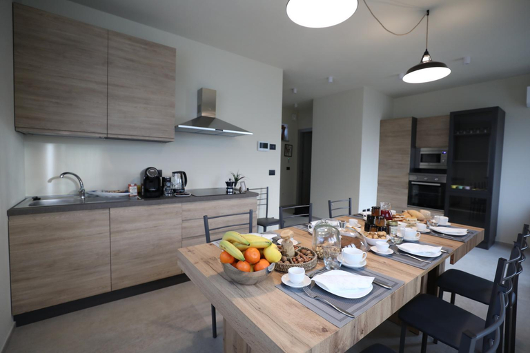 Dining Room 17