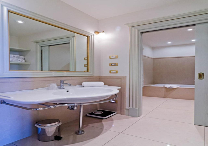 Bathroom 8