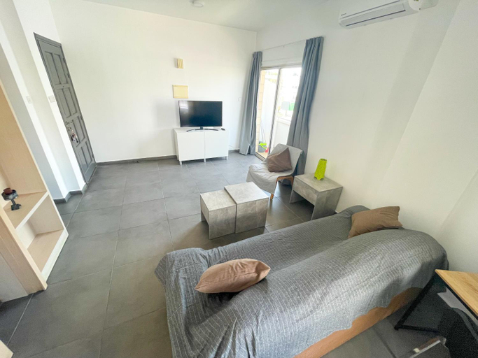 Others 2, High Speed Holiday Apartment, Larnaca