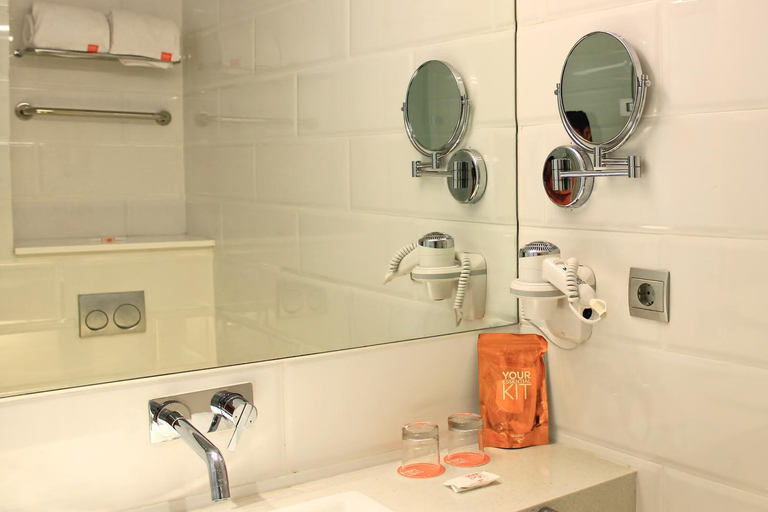 Bathroom 17