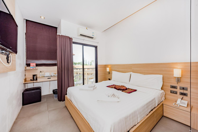Bedroom 12