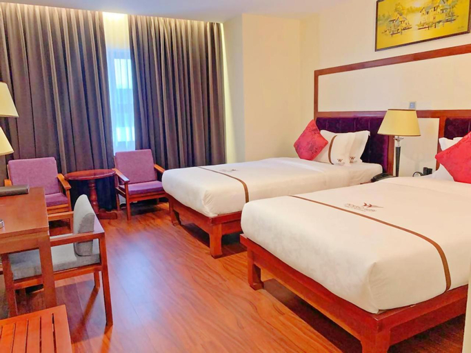 Bedroom 12
