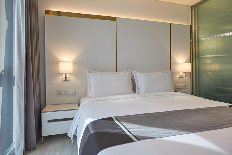 Bedroom 26