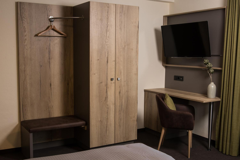 Bedroom 2, Gasthof zur Brucke, Landsberg am Lech