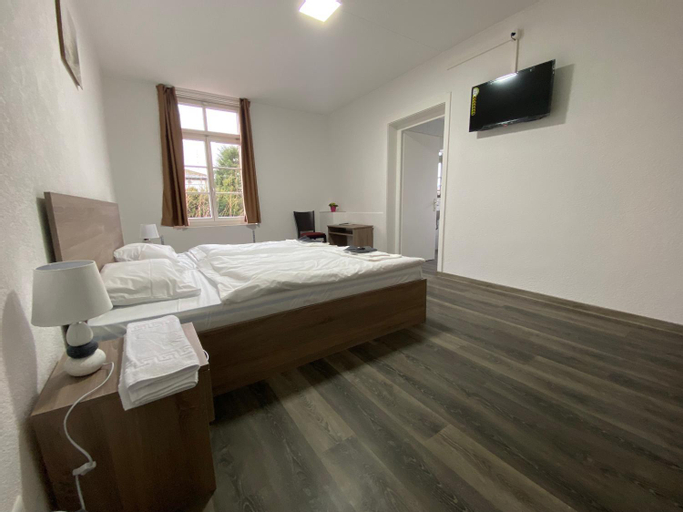 Bedroom 9