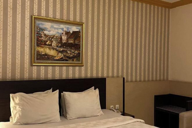 Bedroom 24